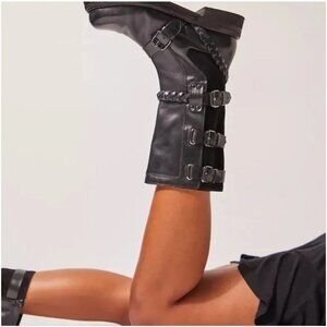 Free People Billie Buckle Boots in Black Size 9.5